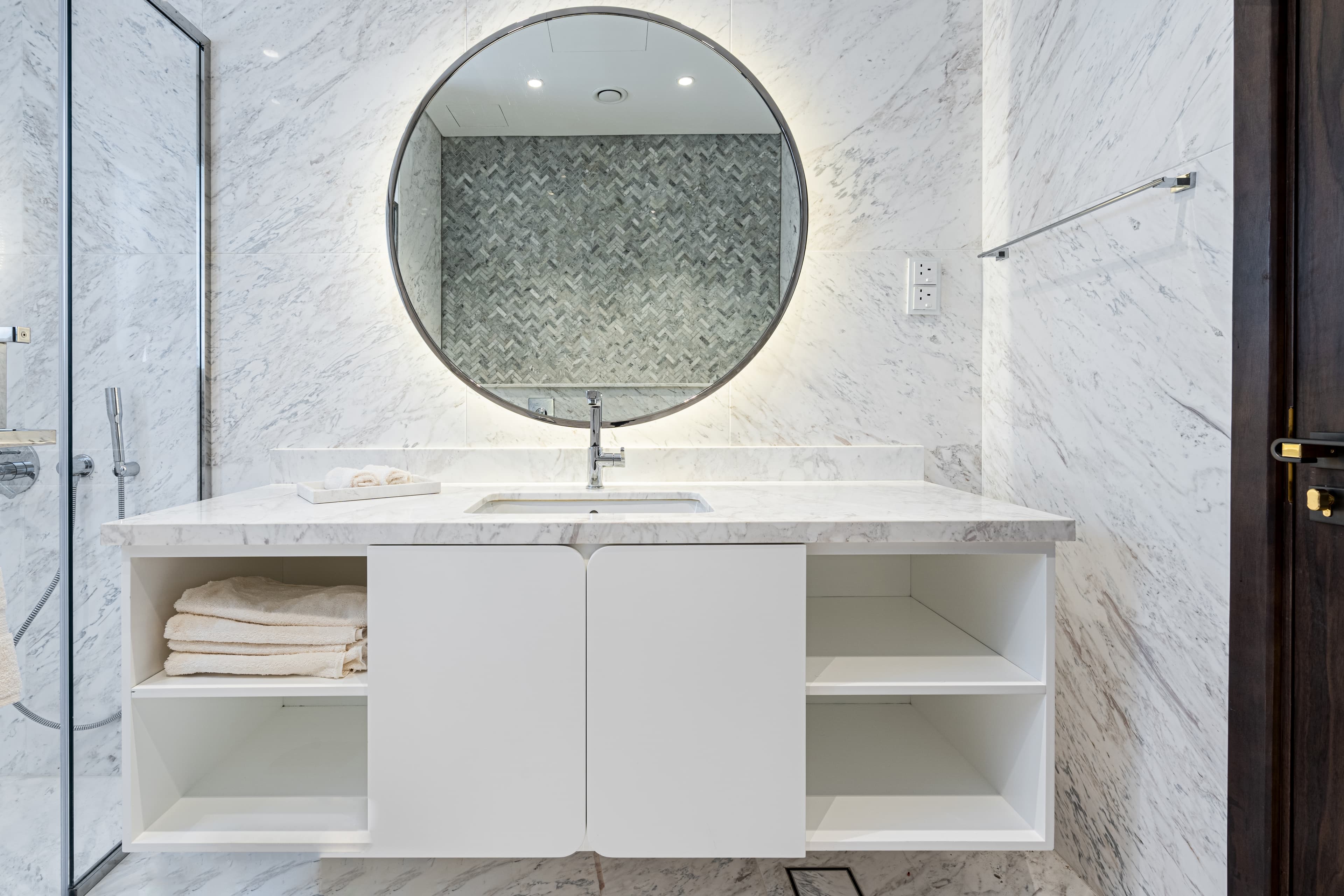 Modern Bathroom Designs